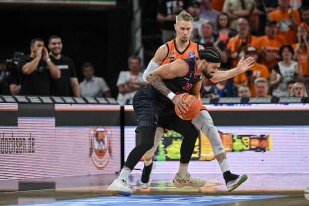 米兰在比赛 米兰在比赛