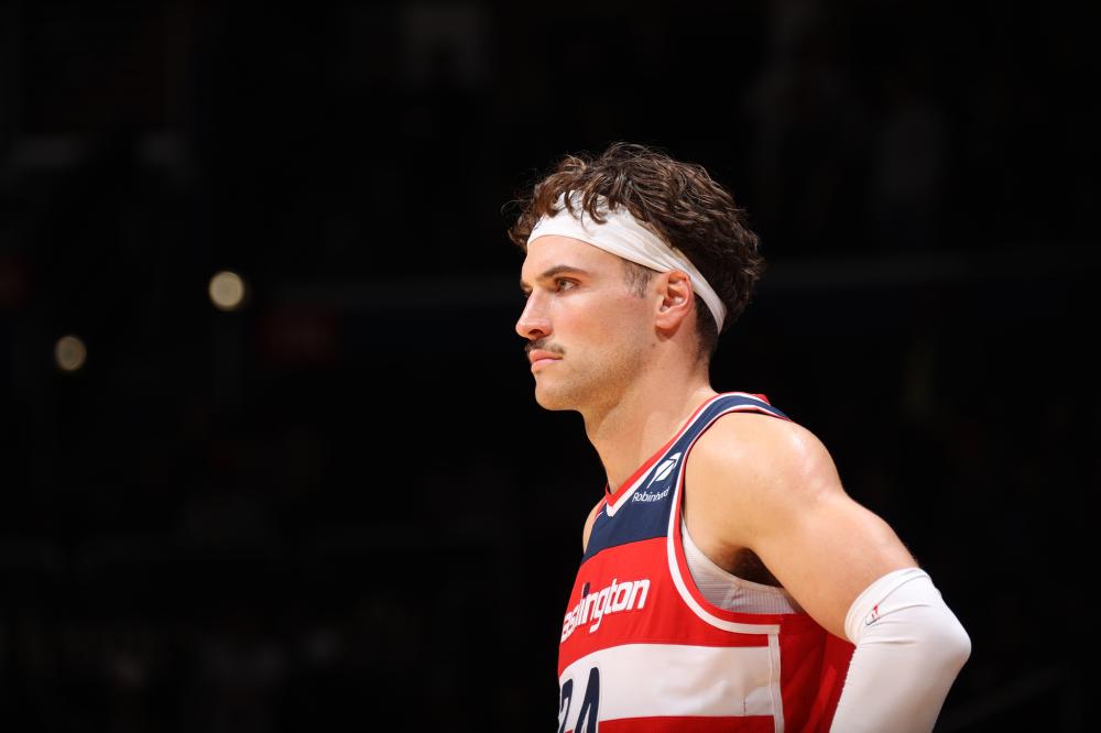 于他们更为 于他们更为