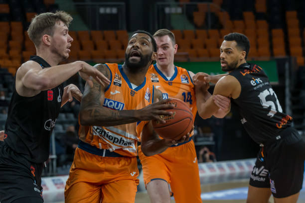 高速的边路 高速的边路